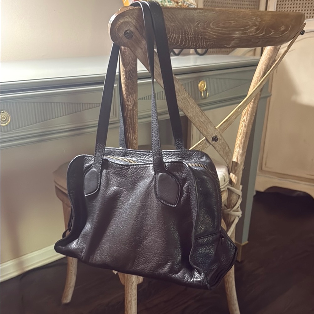 EUC Parker Thatch black medium size Jack bag